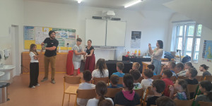 Pokusy CZ-PL - 1749397863_CZ-PL setkání s pokusy a bádáním  (1).jpg